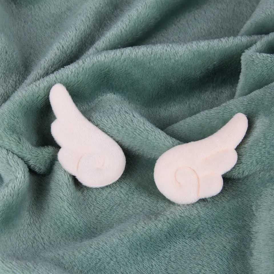 Hair Clips - Little White Angel Wings 2pcs - Image 2