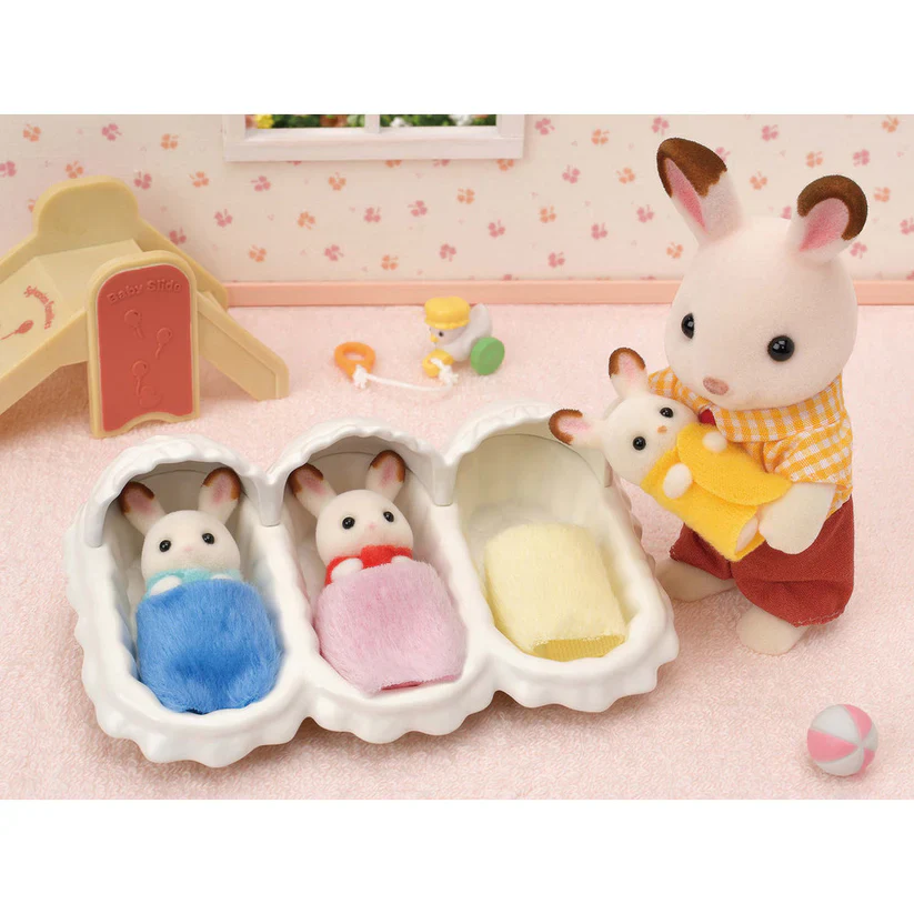 Calico Critters - Triplets Care Set - Image 4