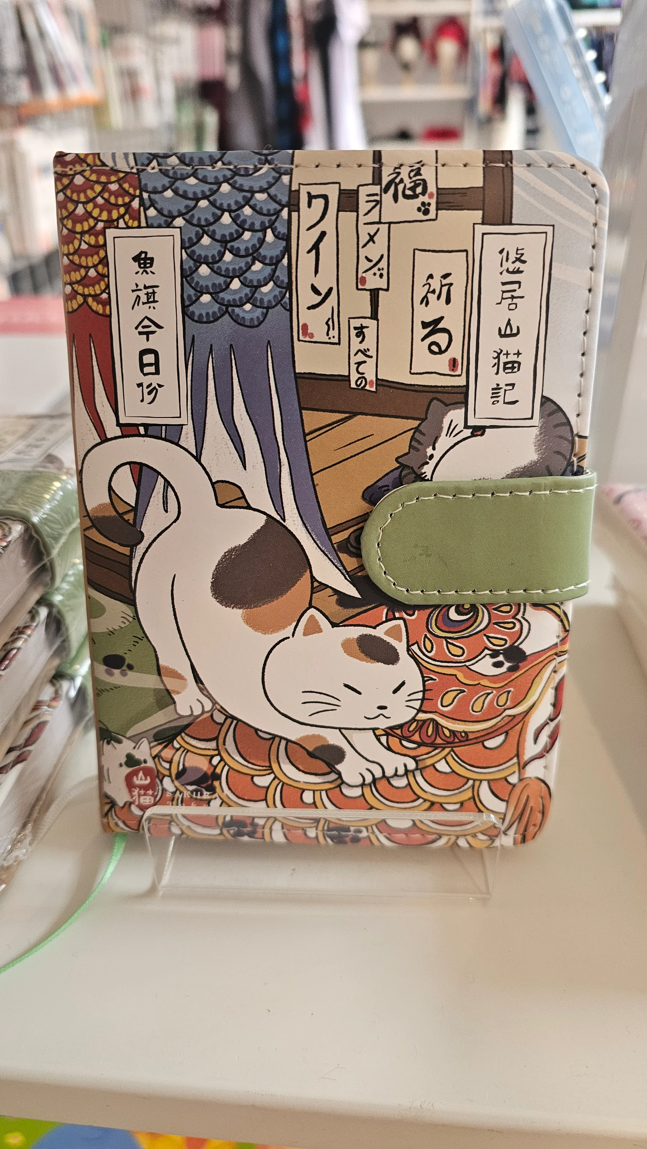Cat Café Sketch & Story Notebook Gohobi Japanese Cat Magnetic Notebook Pocket Diary - Image 11