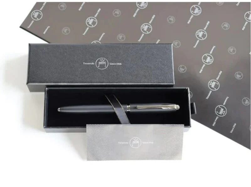 Teranishi Guitar Fountain Pen - Black - Image 4