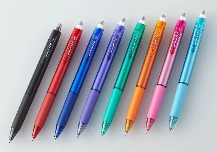 Uni-ball R:E - Erasable Gel Pen - 0.5mm - Rose Red - Image 6